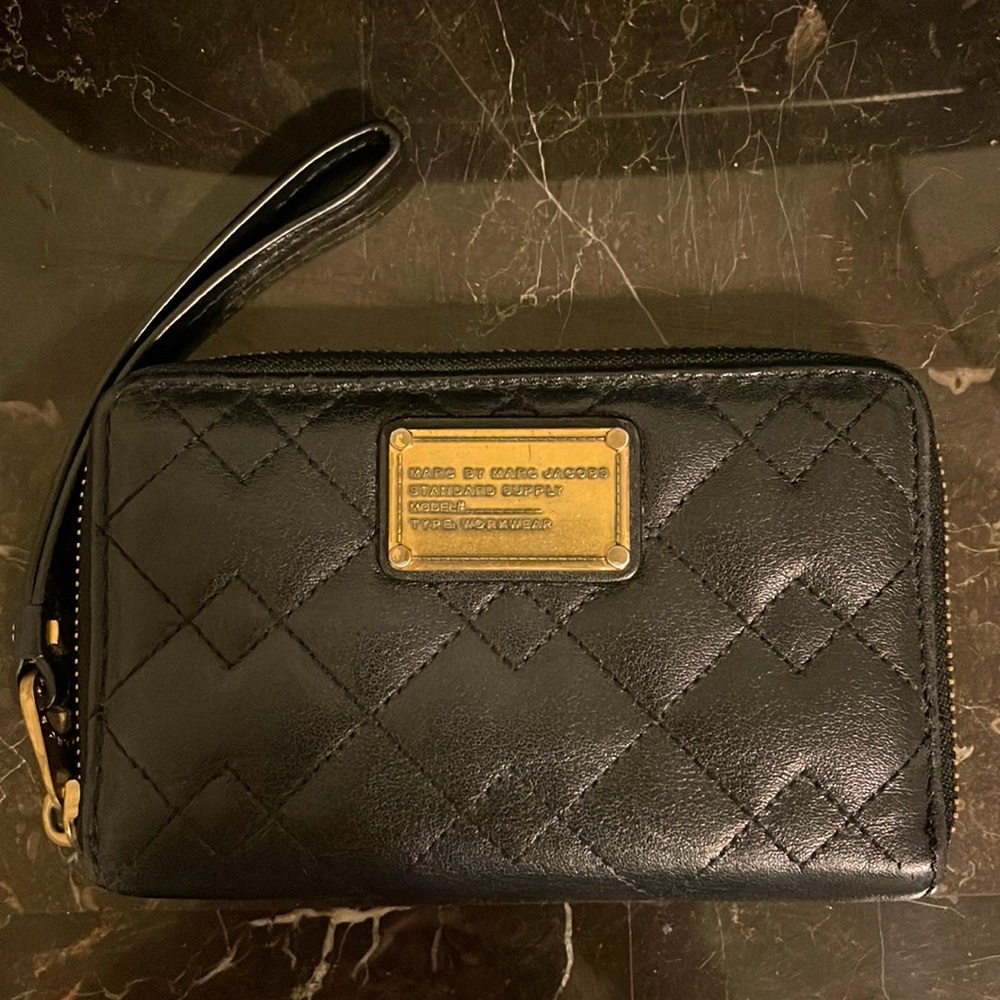 MARC by Marc Jacobs quilted phone wallet. Great condition